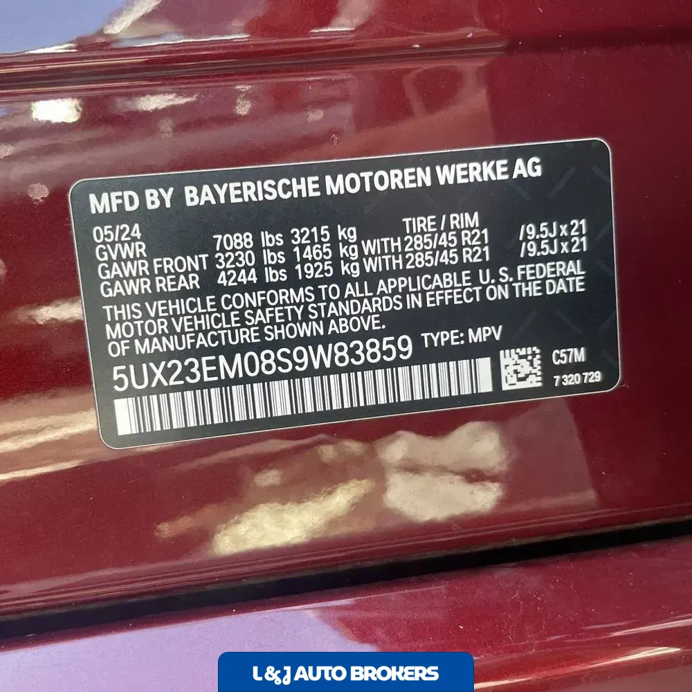 2025 BMW X7 XDrive40i