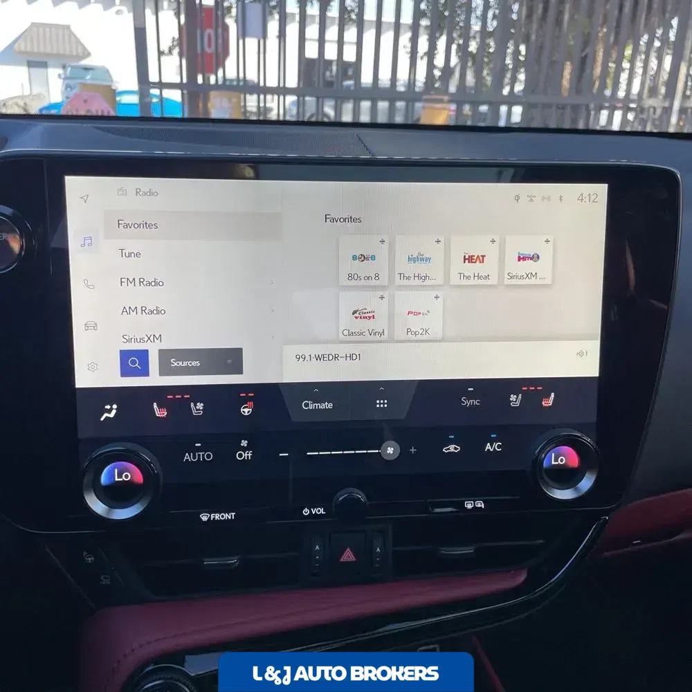 2025 Lexus NX 450h+ F SPORT Handling