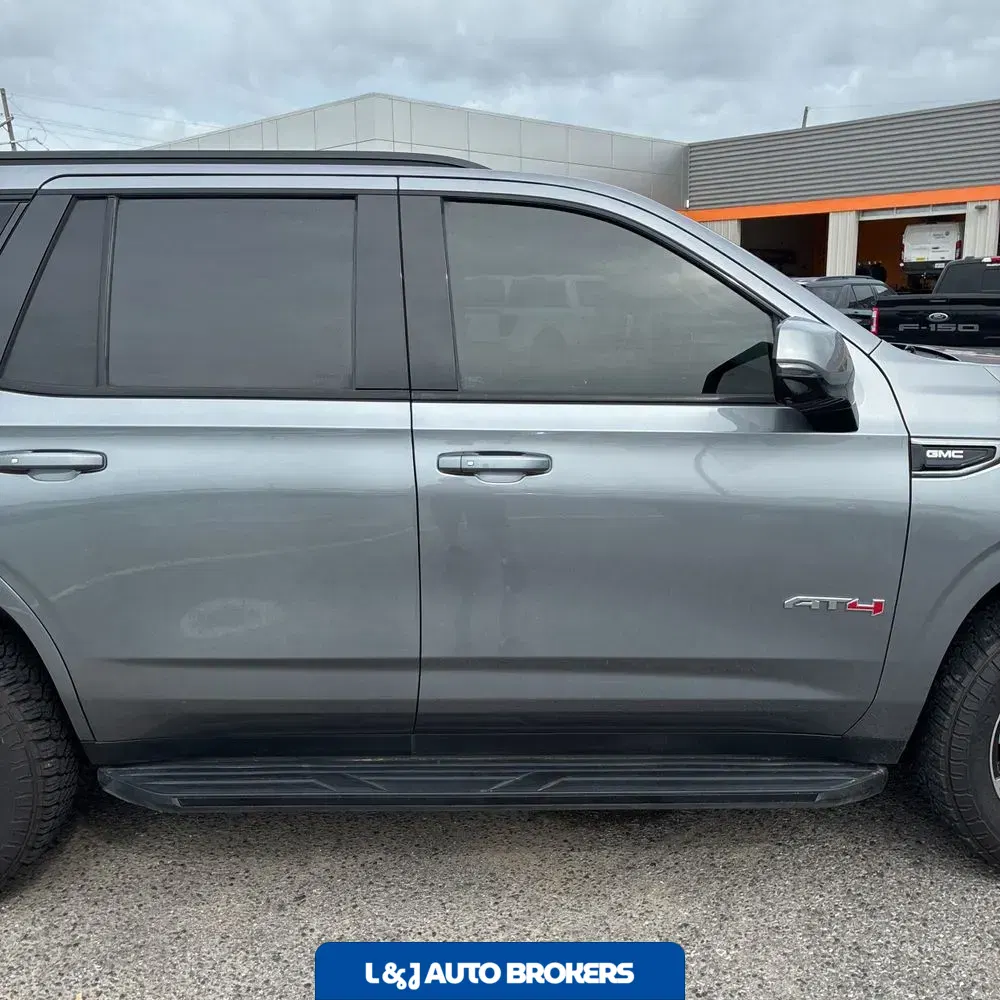 2021 GMC Yukon AT4