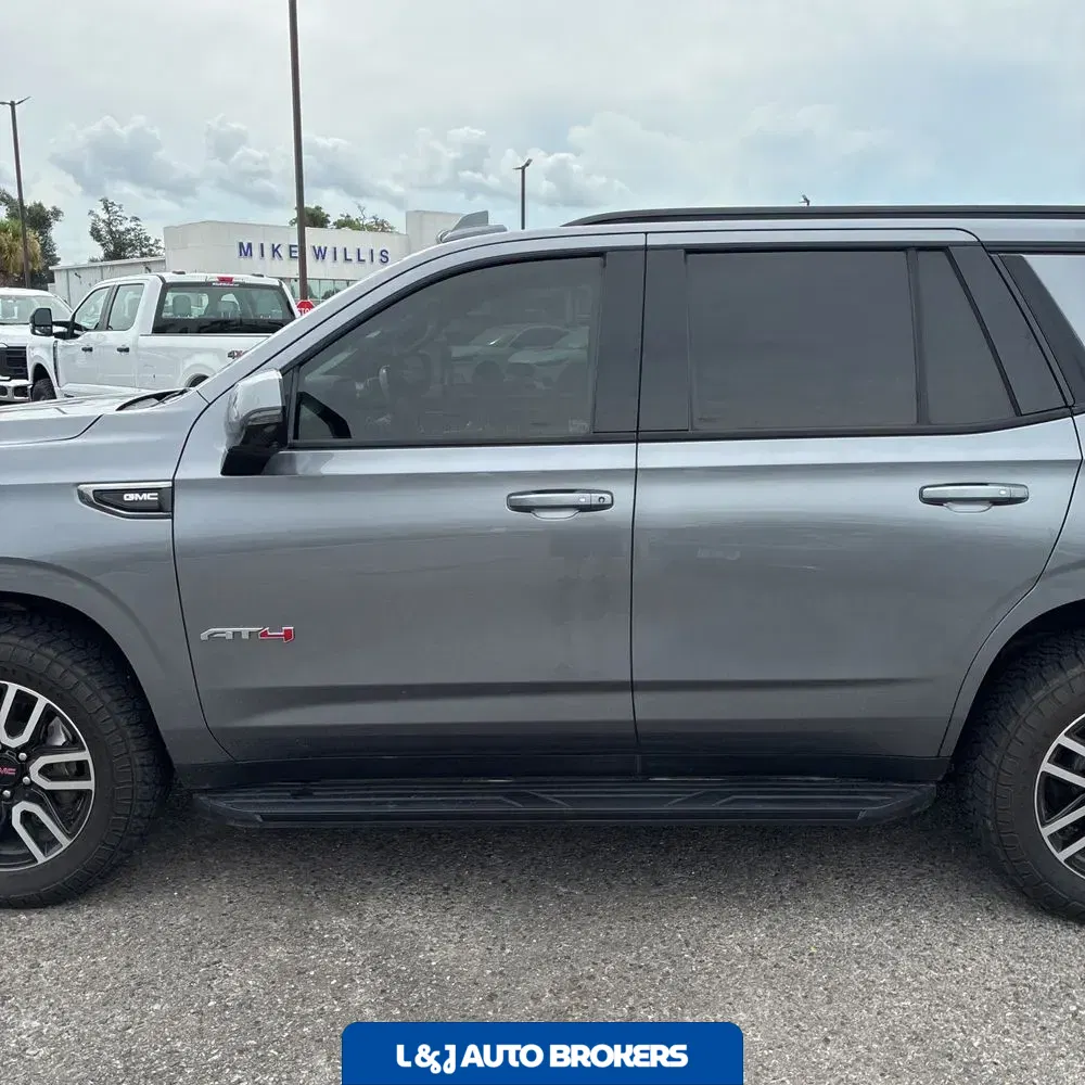 2021 GMC Yukon AT4