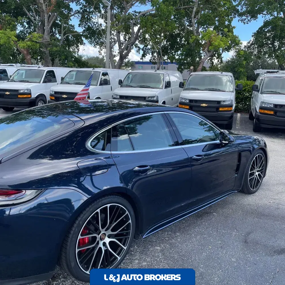 2021 Porsche Panamera 4S