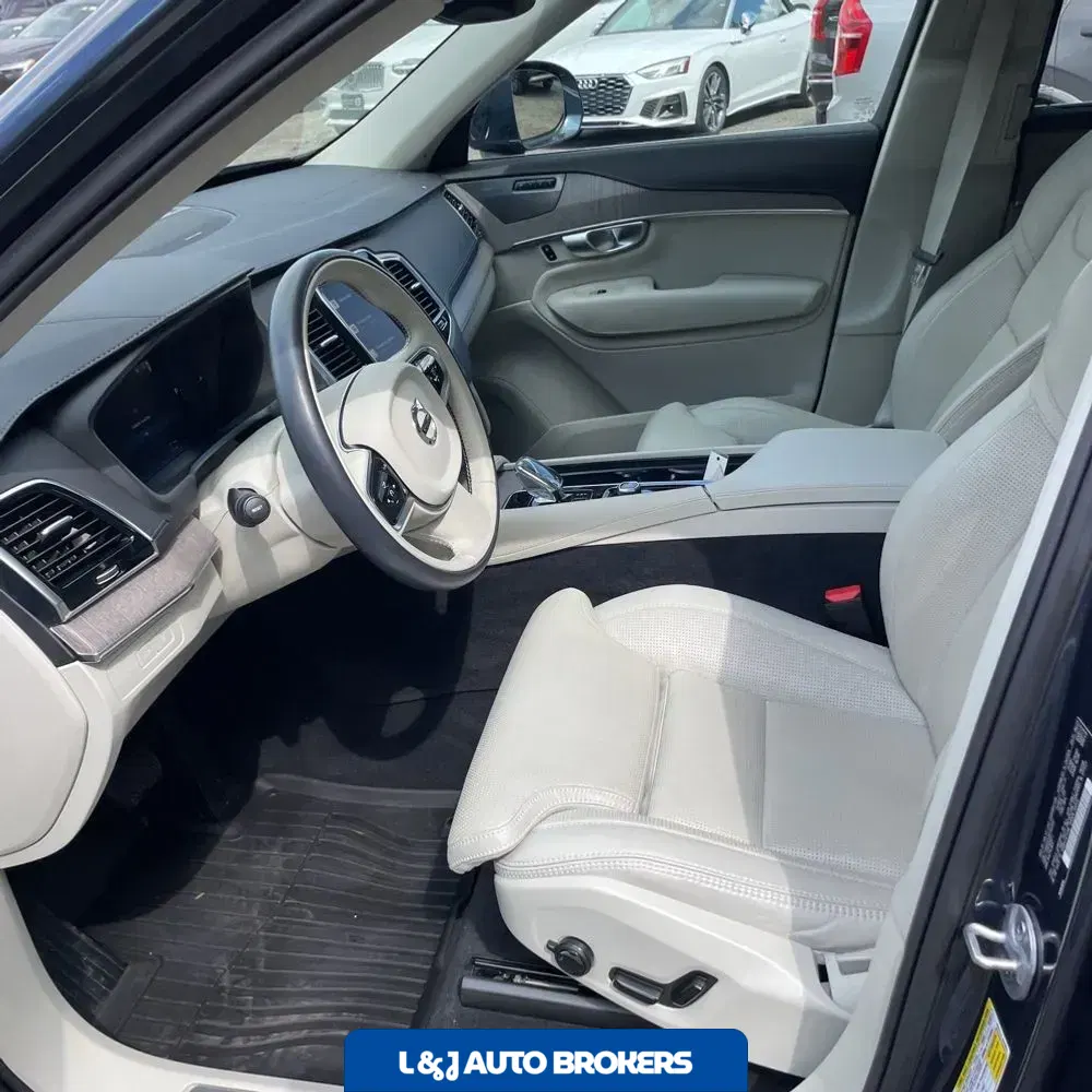 2024 Volvo XC90 T8 - Ultimate PHEV