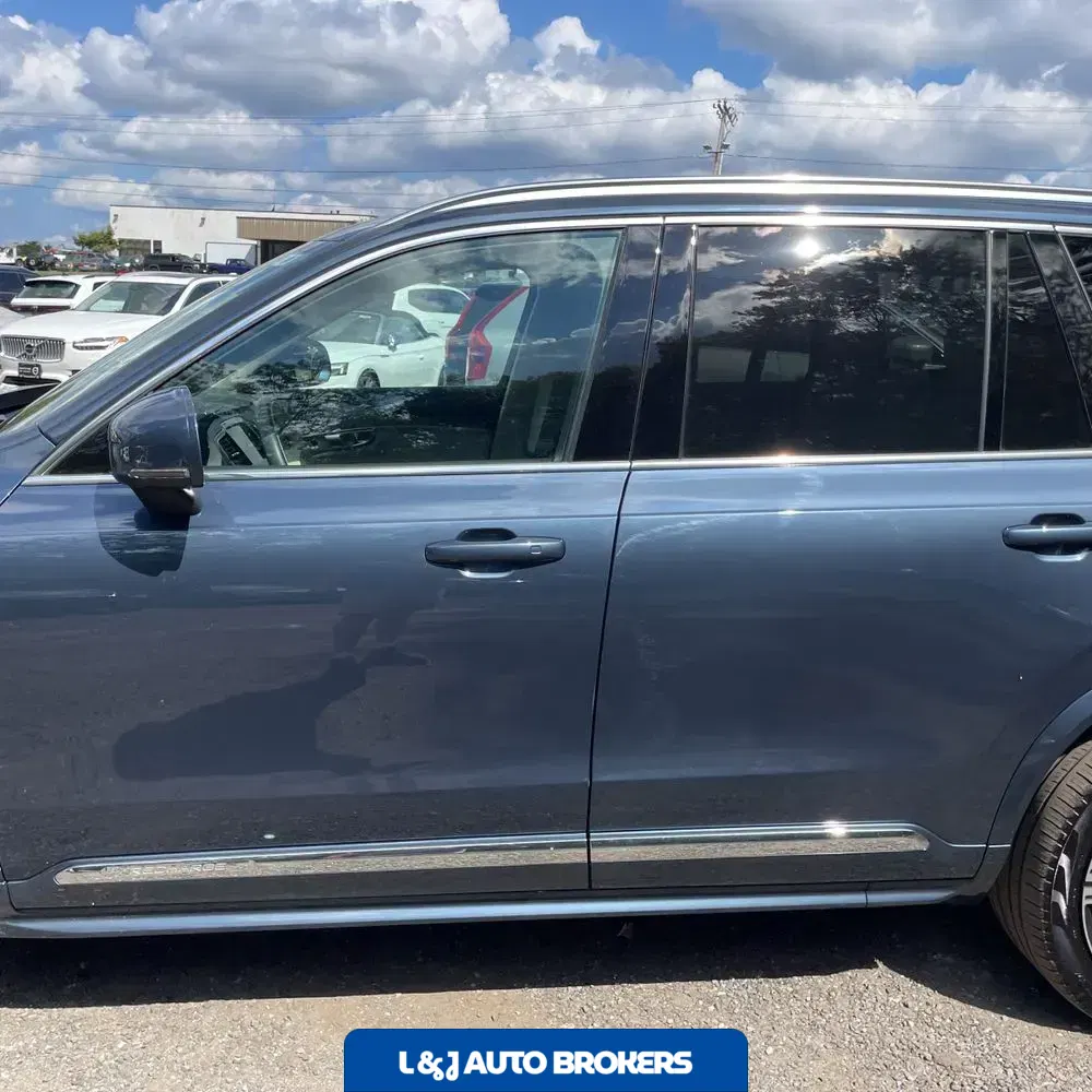2024 Volvo XC90 T8 - Ultimate PHEV