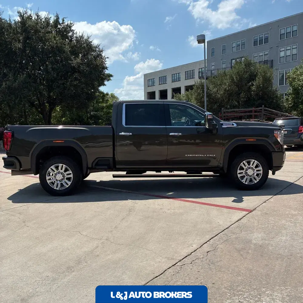 2023 GMC Sierra 2500HD Denali