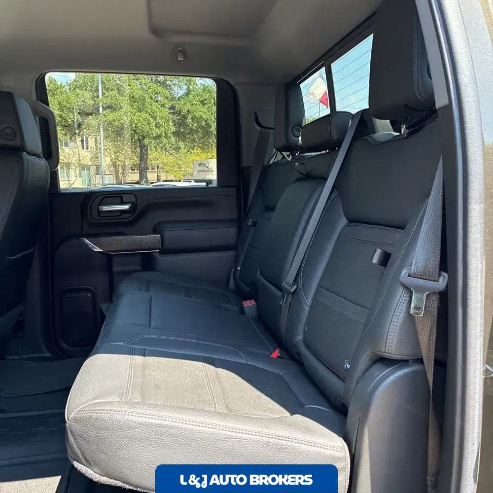 2023 GMC Sierra 2500HD Denali