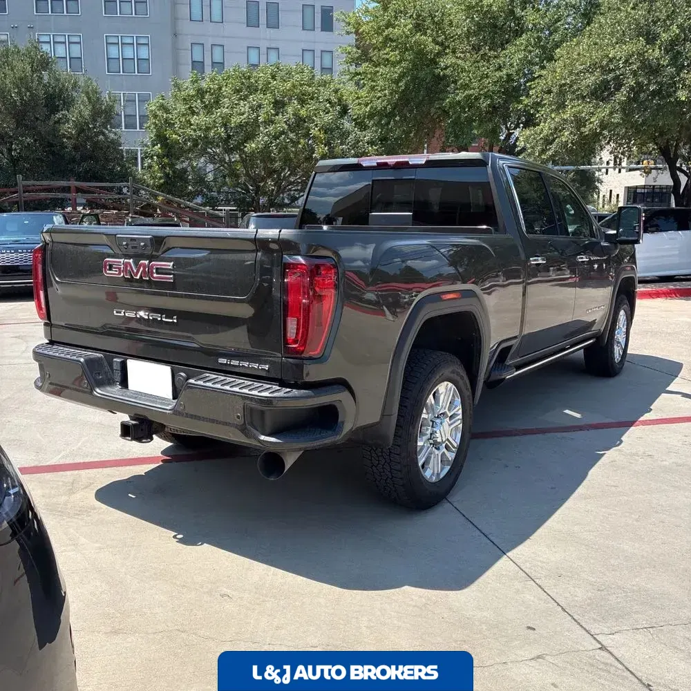2023 GMC Sierra 2500HD Denali