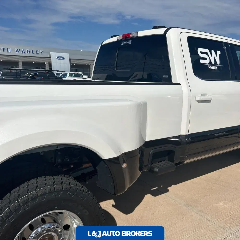 2025 Ford F-450 Super Duty King Ranch