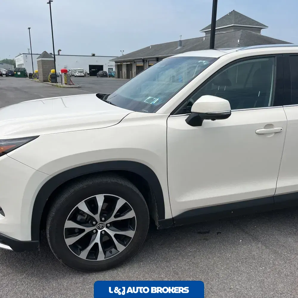 2024 Toyota Grand Highlander Hybrid MAX Limited