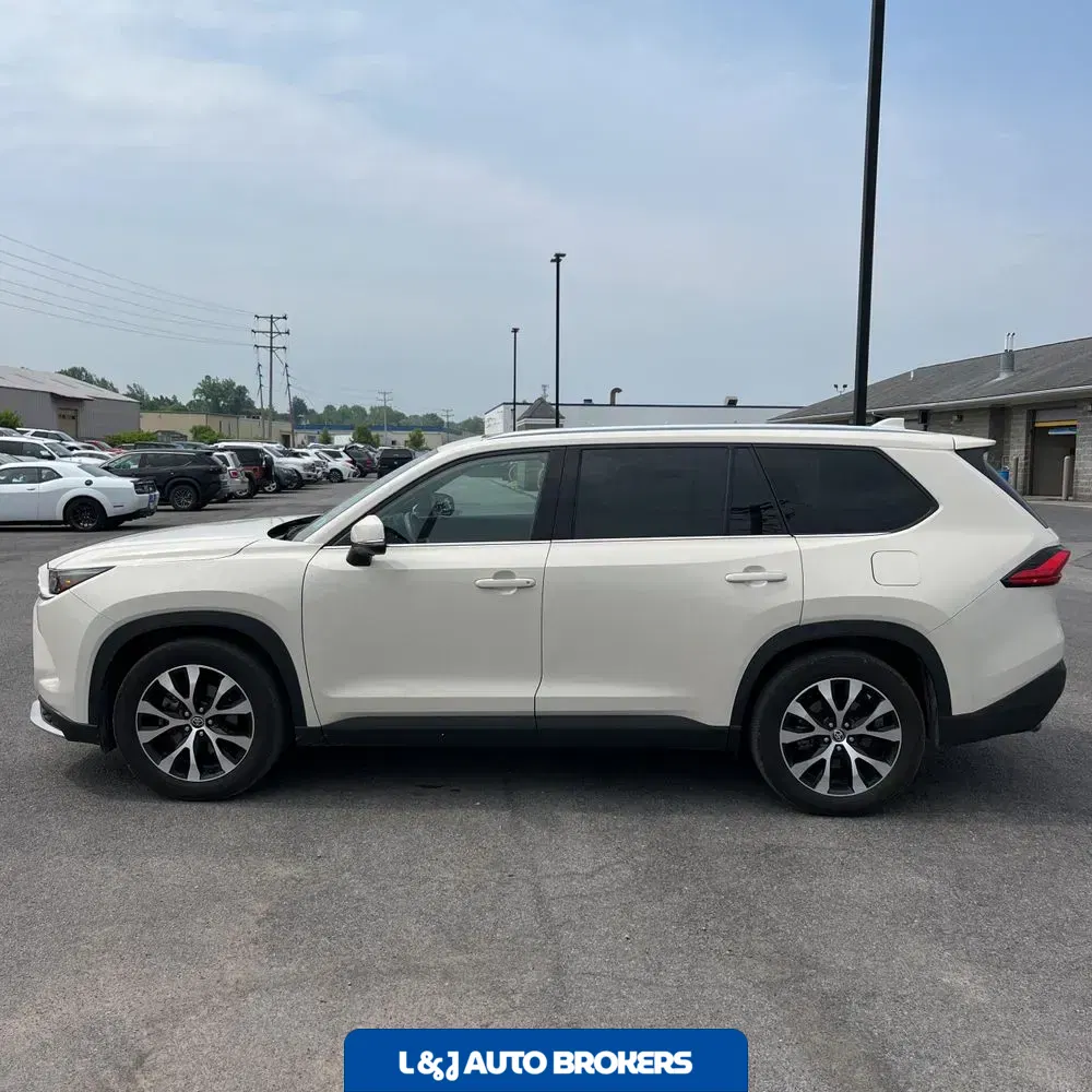2024 Toyota Grand Highlander Hybrid MAX Limited
