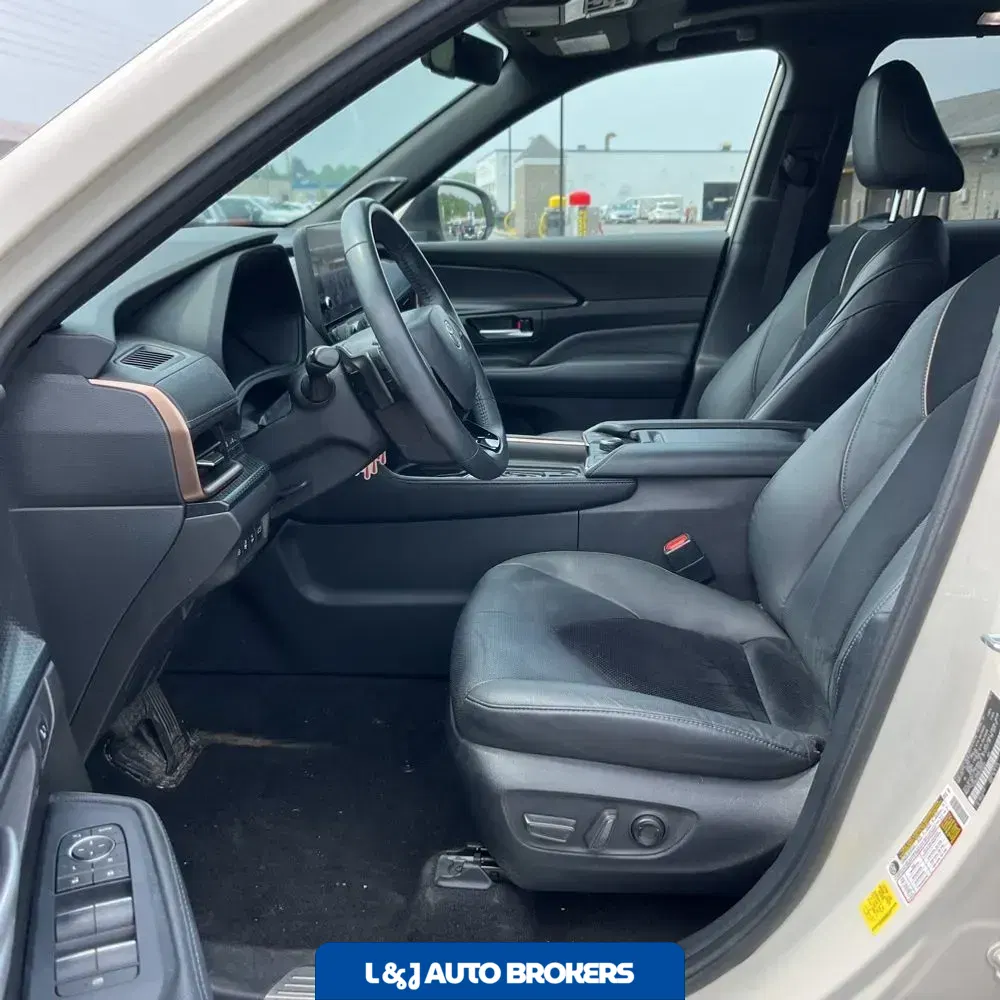 2024 Toyota Grand Highlander Hybrid MAX Limited