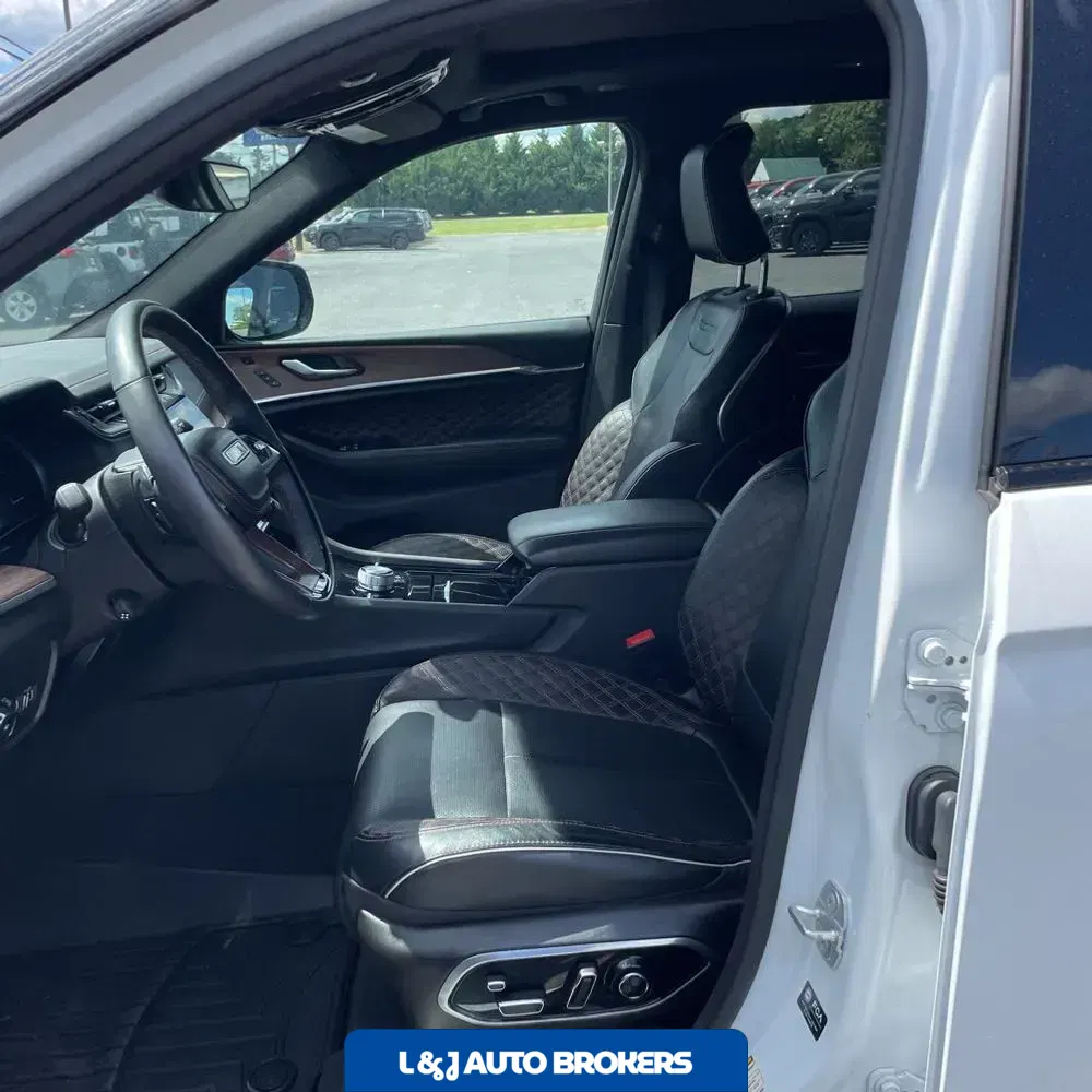 2024 Jeep Grand Cherokee L Summit