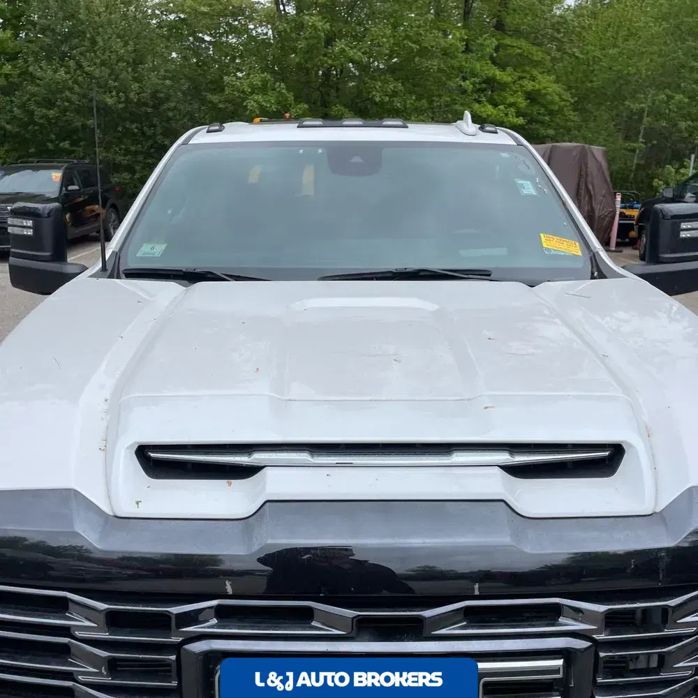 2024 GMC Sierra 3500HD Denali Ultimate