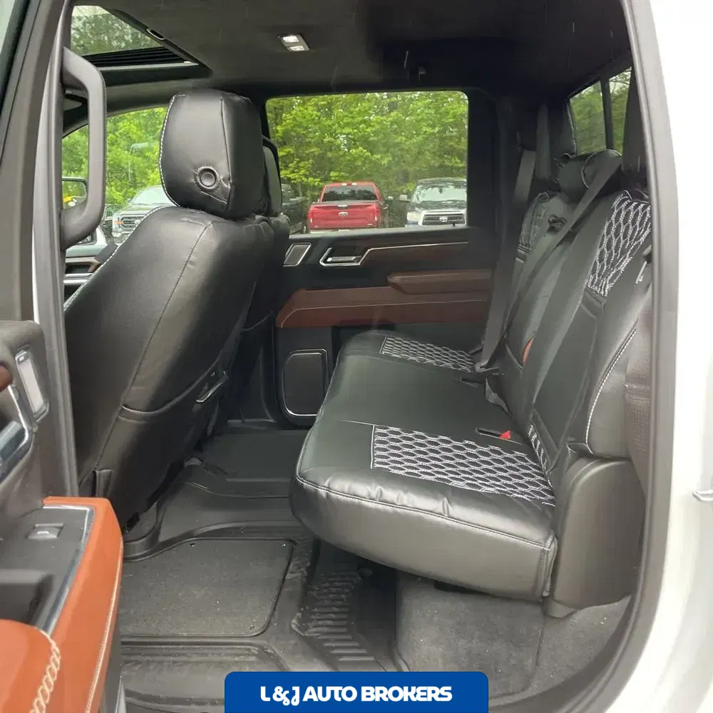 2024 GMC Sierra 3500HD Denali Ultimate
