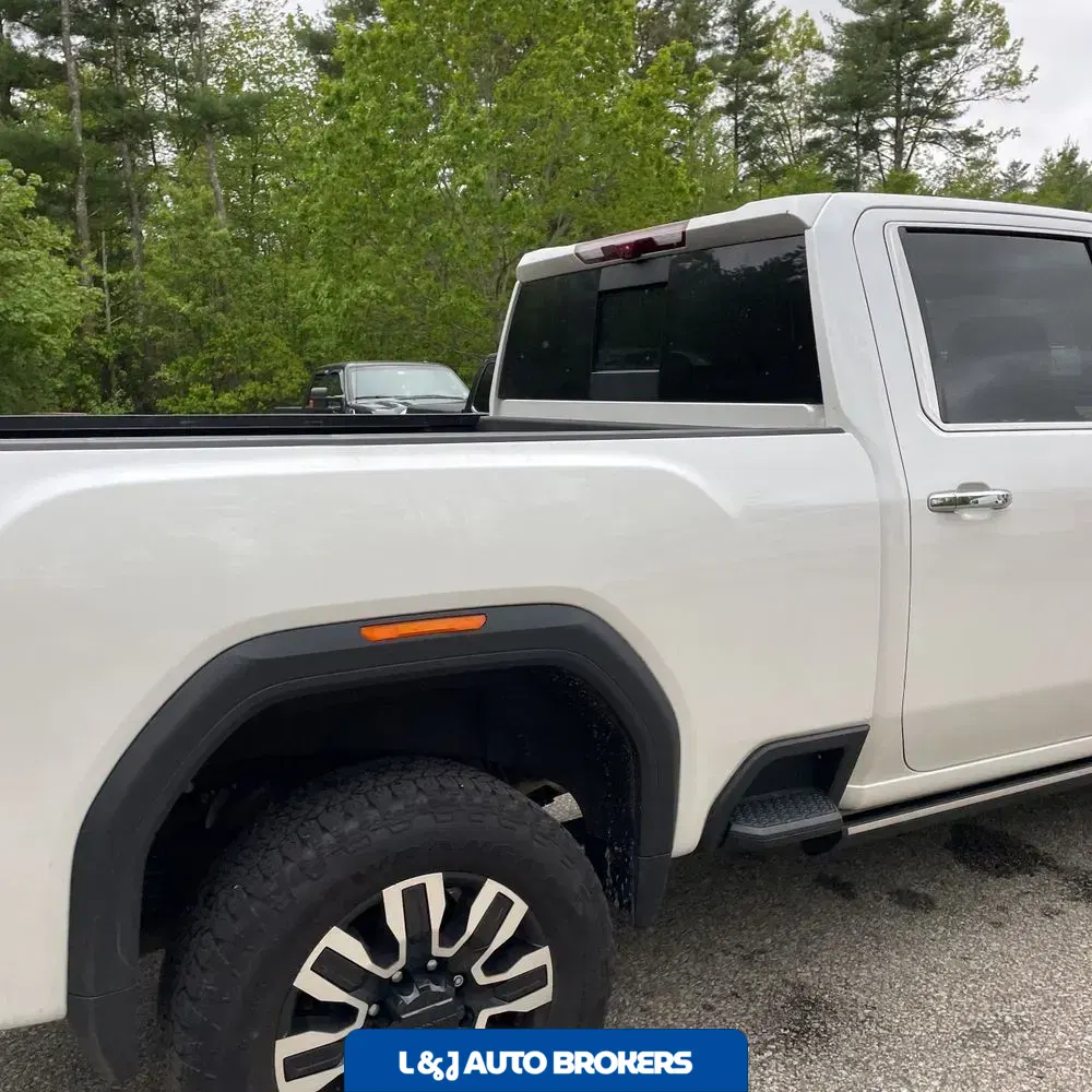 2024 GMC Sierra 3500HD Denali Ultimate