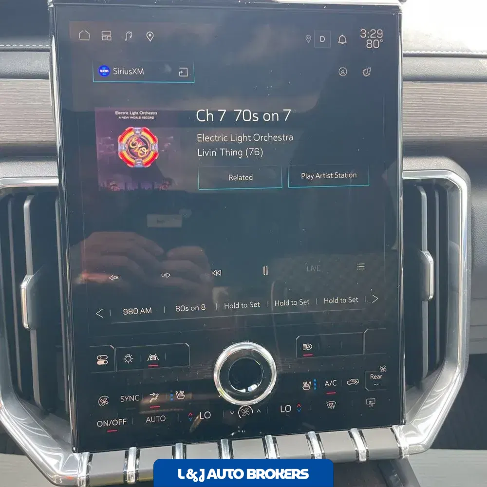 2024 GMC Acadia Denali