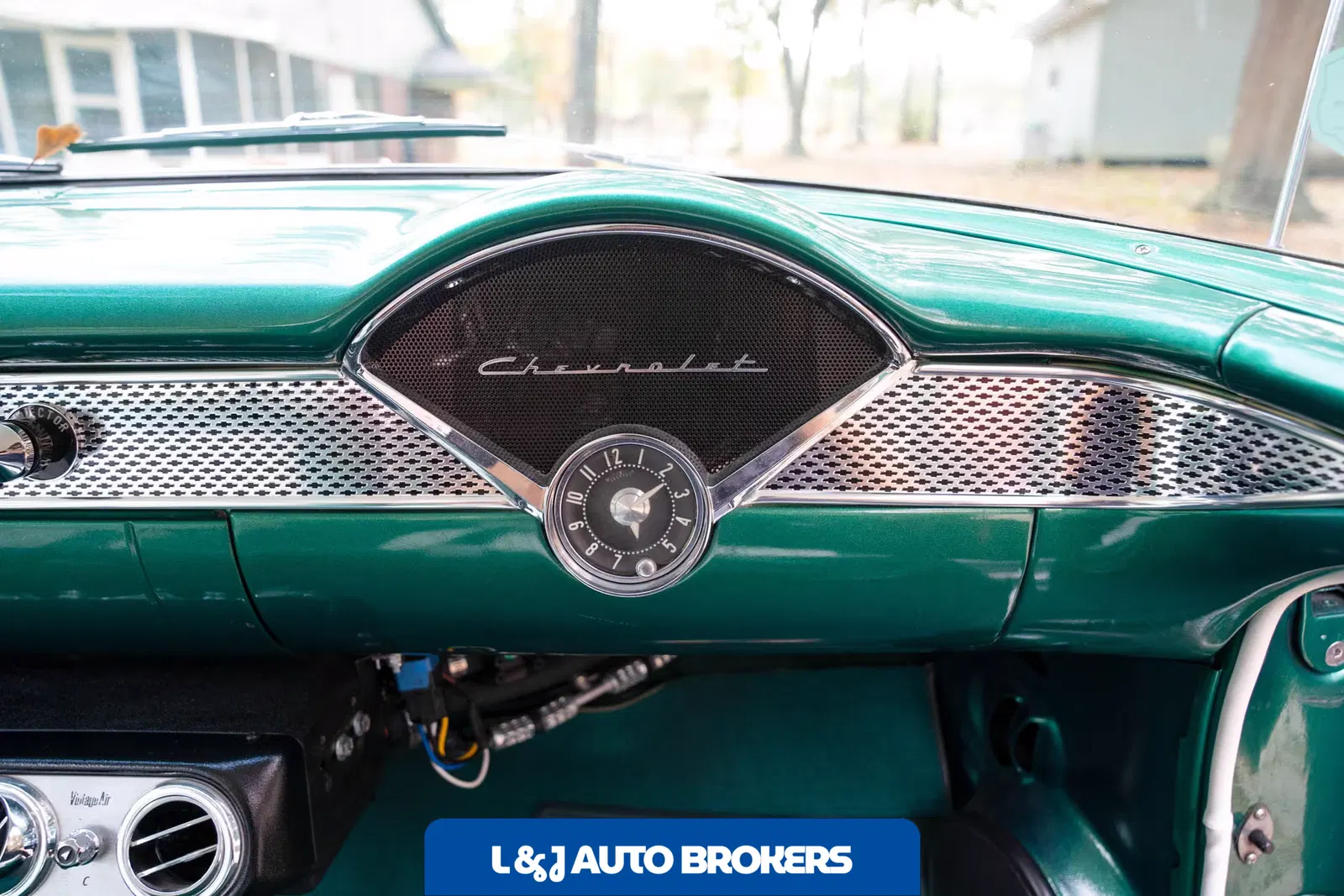 1955 Chevrolet 210 2-Door Sedan Restomod