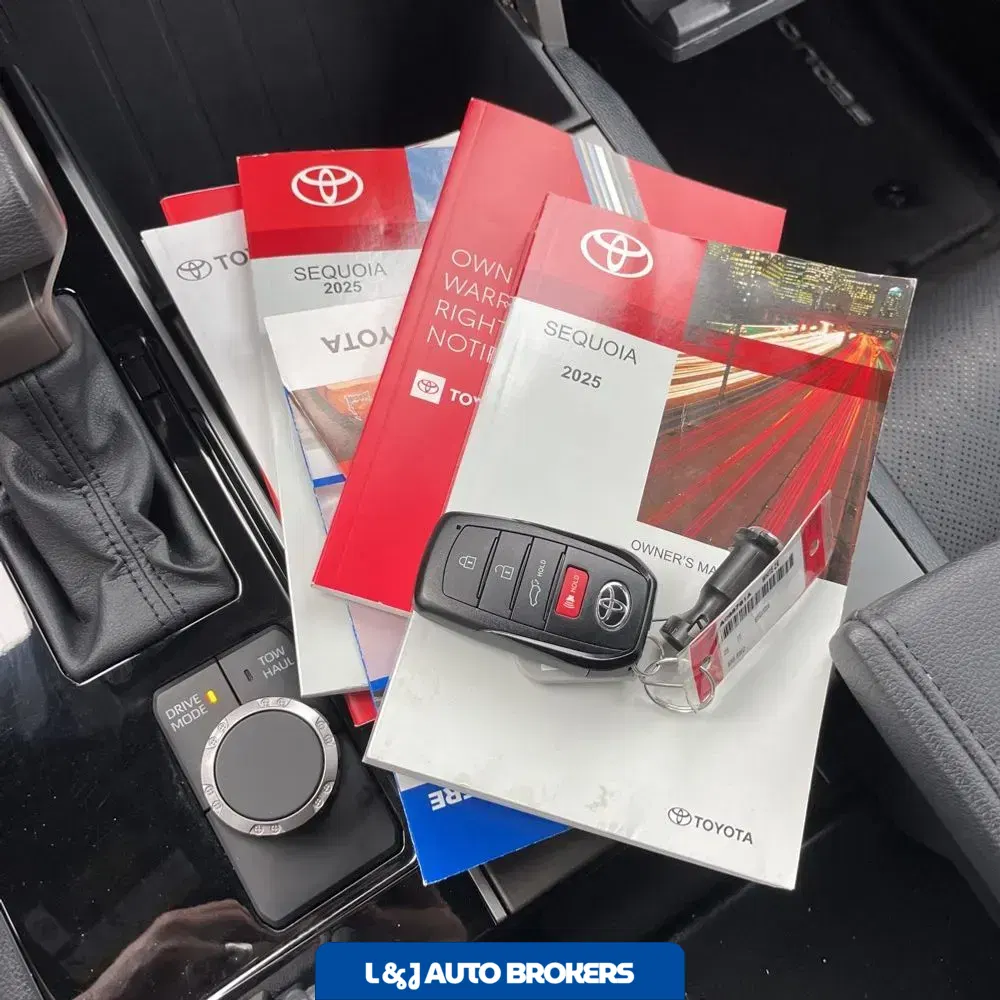 2025 Toyota Sequoia SR5
