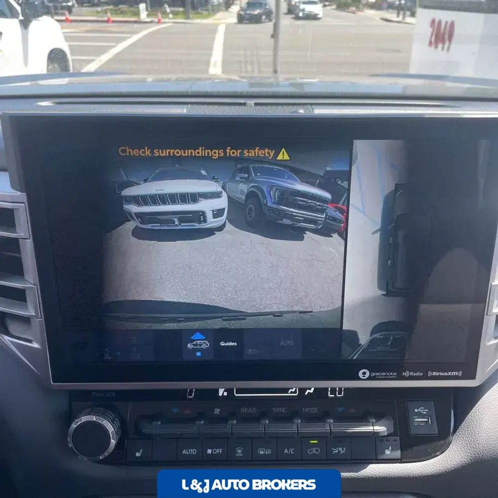 2024 Toyota Sequoia SR5
