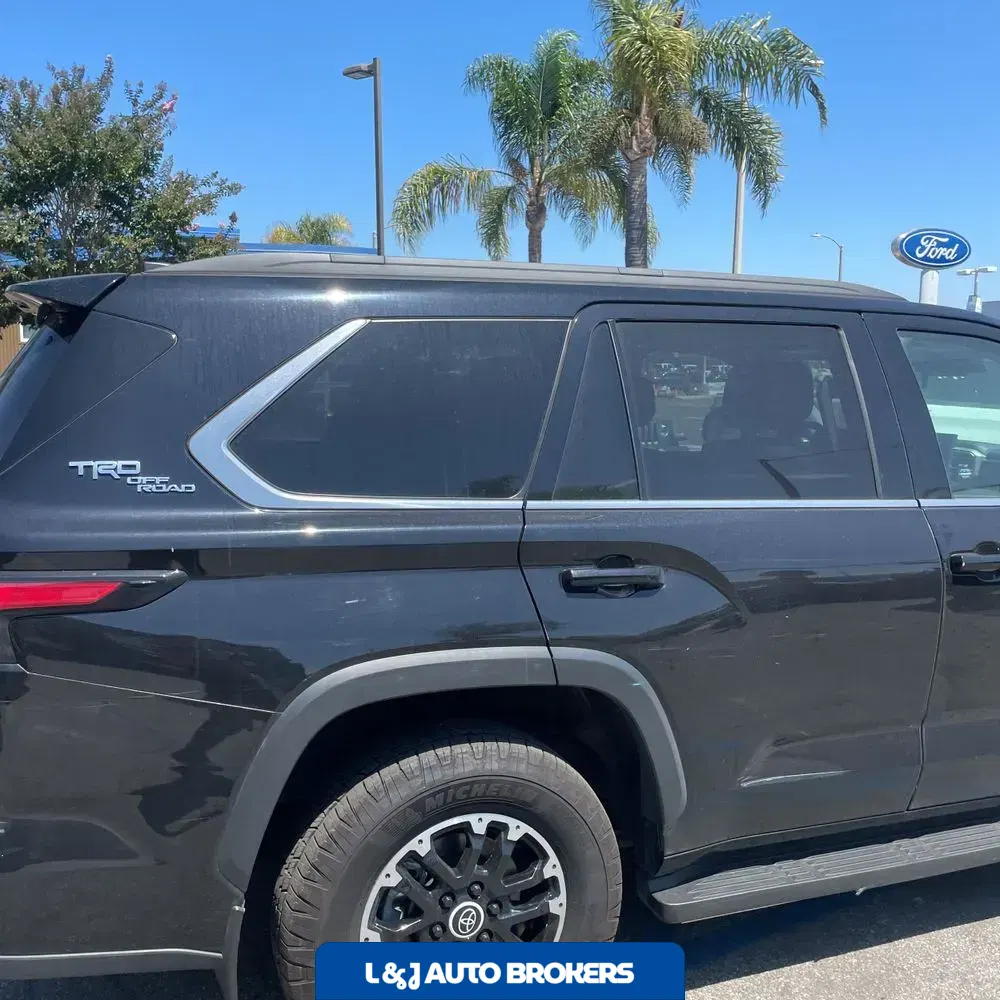 2024 Toyota Sequoia SR5