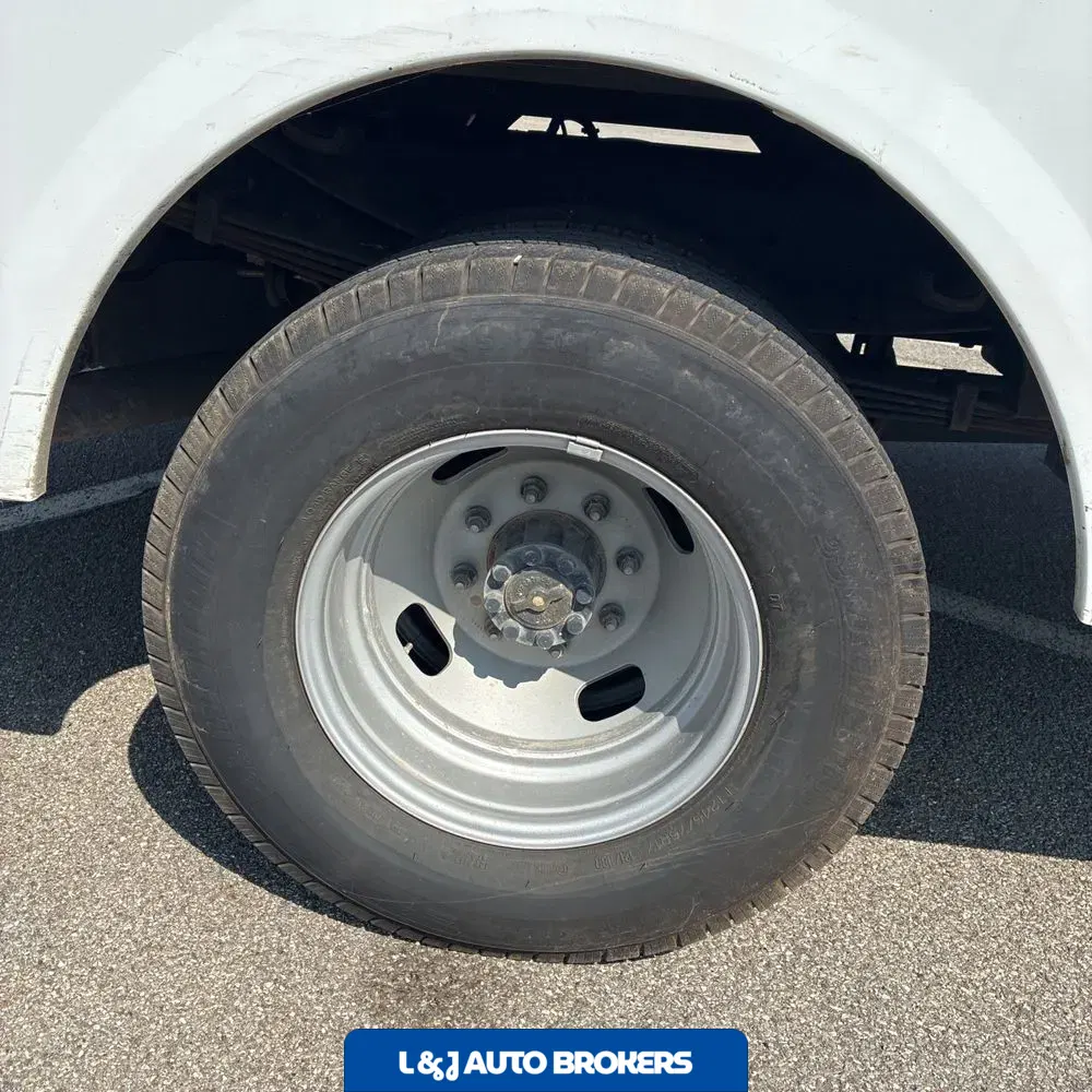 2024 Ford S/D C/C F350 XL
