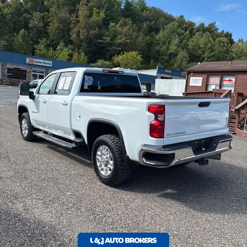 2024 Chevrolet Silverado 2500HD LT