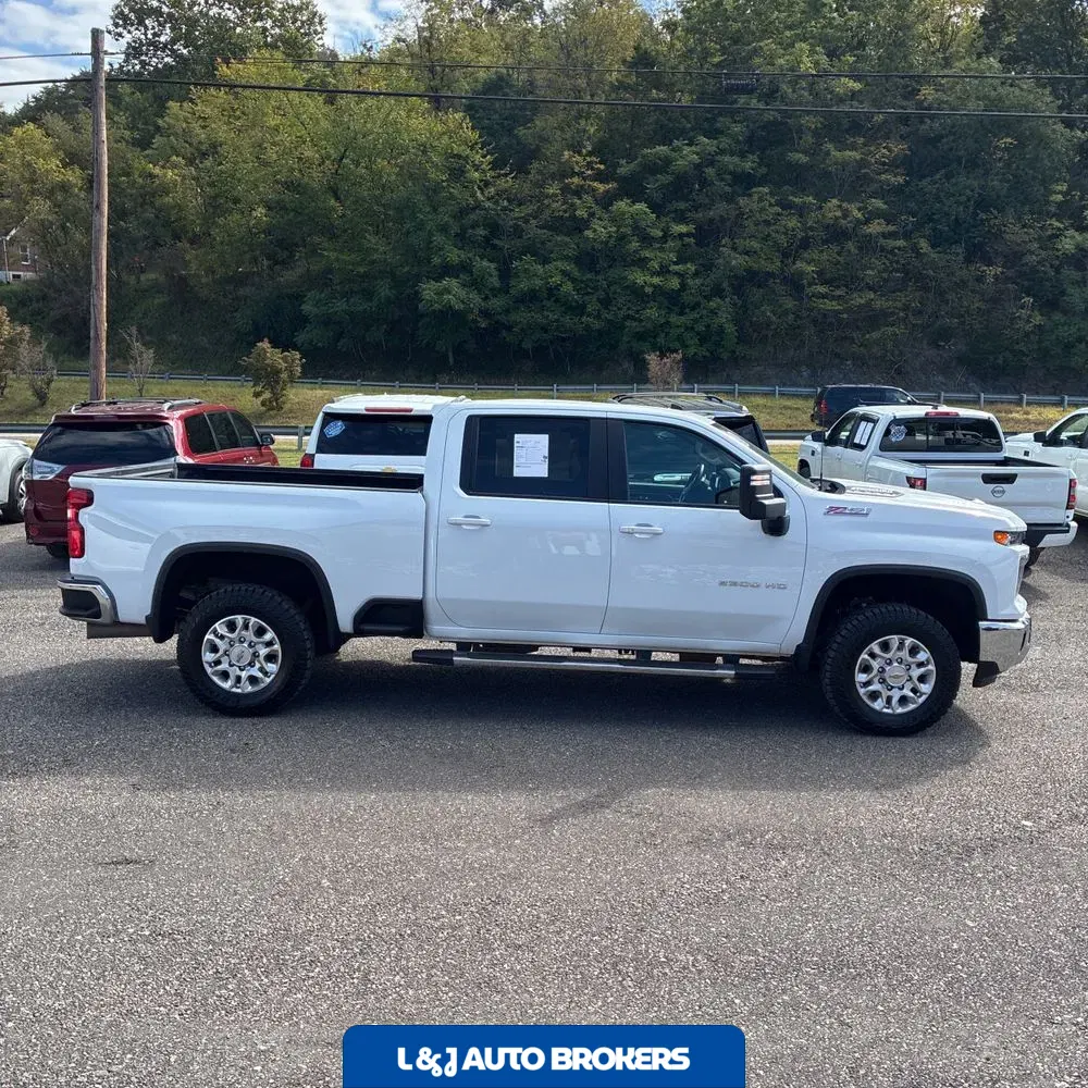 2024 Chevrolet Silverado 2500HD LT