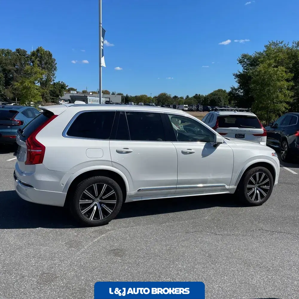 2024 Volvo XC90 B6 - Plus
