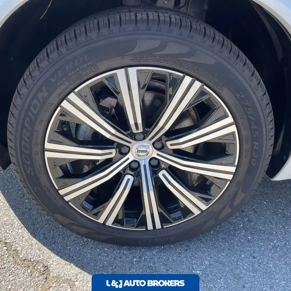 2024 Volvo XC90 B6 - Plus