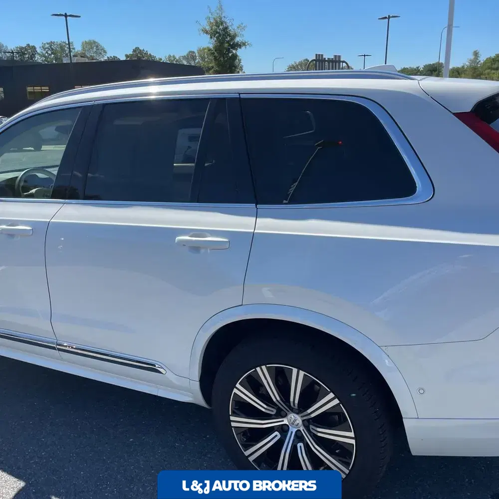2024 Volvo XC90 B6 - Plus