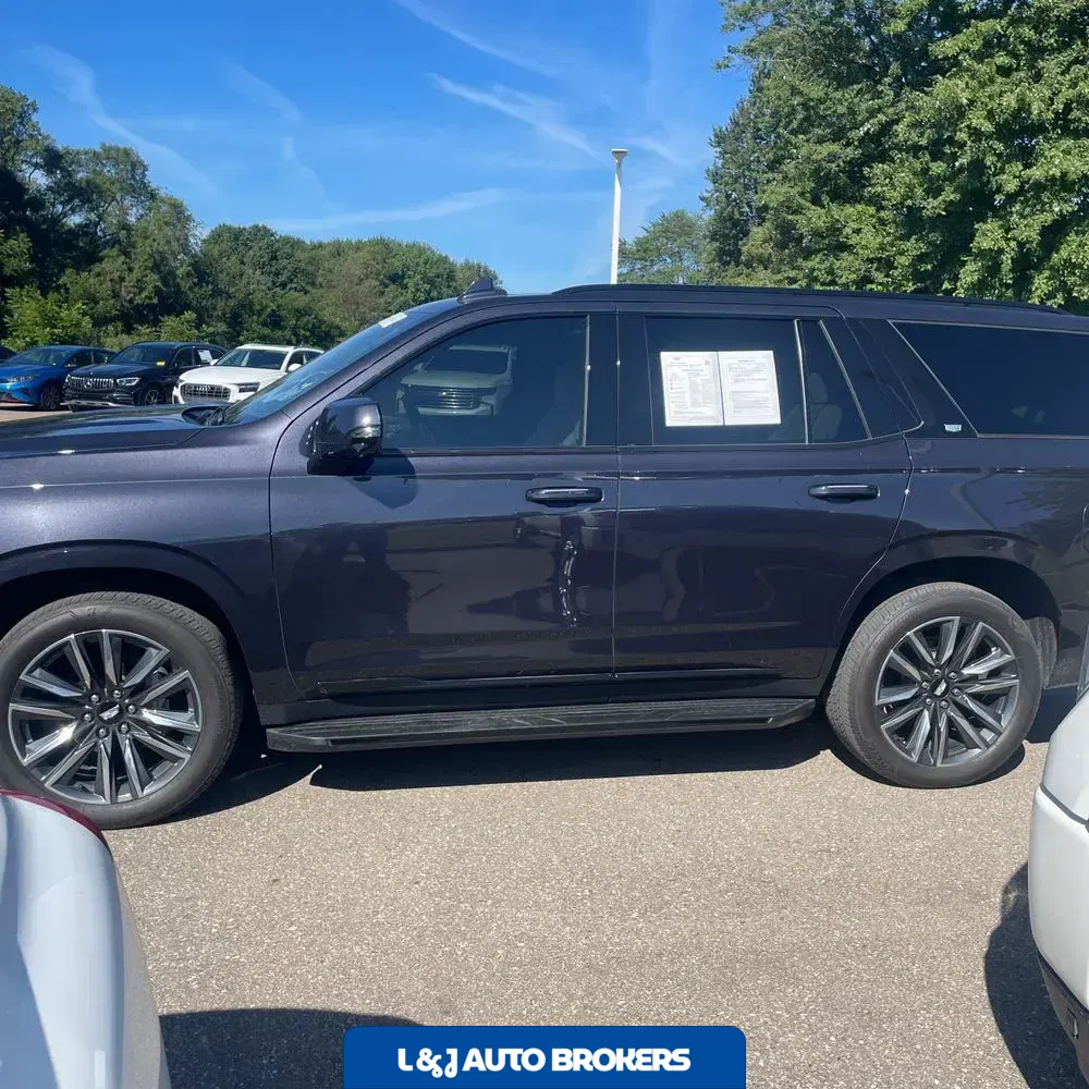 2023 Cadillac Escalade Sport