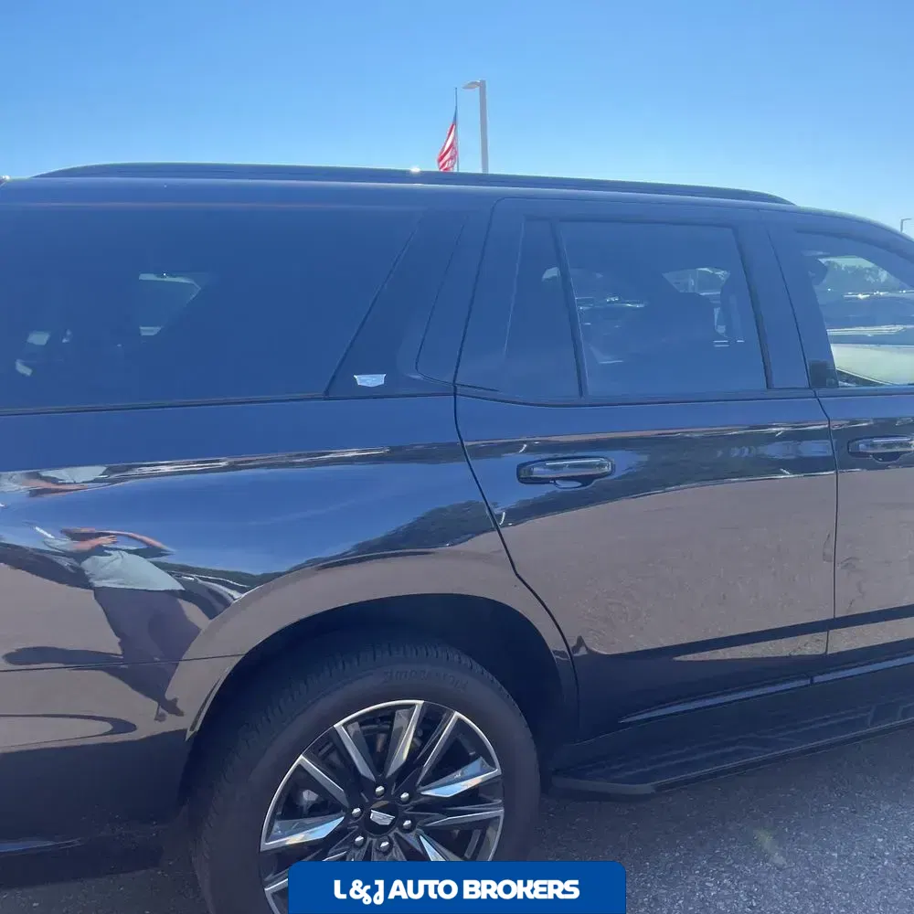 2023 Cadillac Escalade Sport