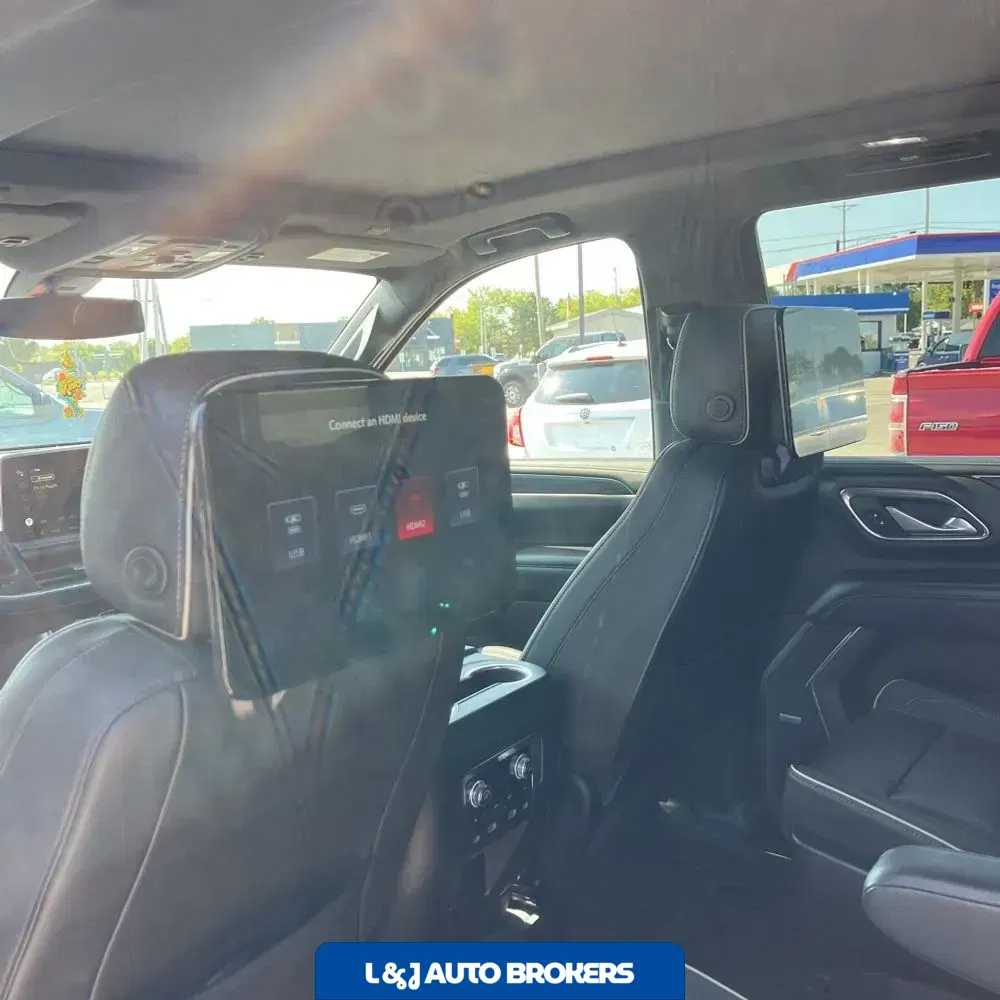 2022 GMC Yukon SLT