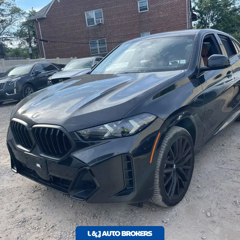 2024 BMW X6 XDrive40i