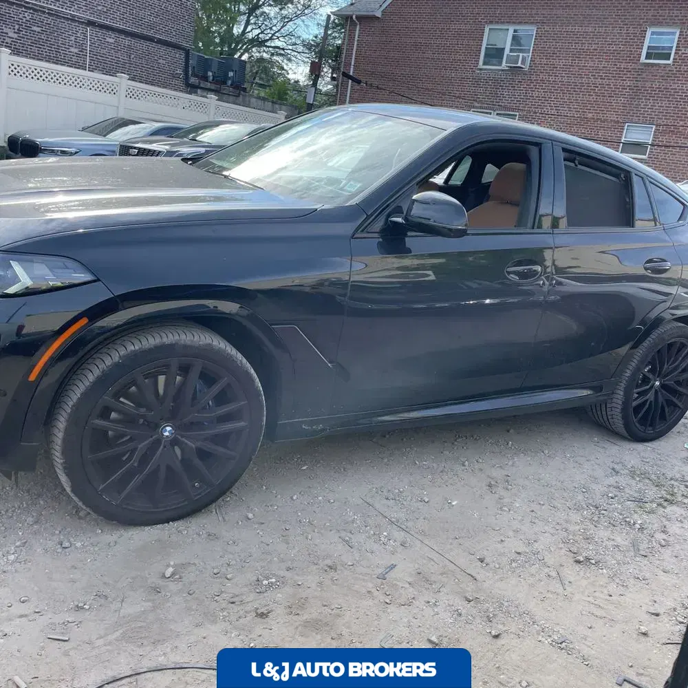 2024 BMW X6 XDrive40i