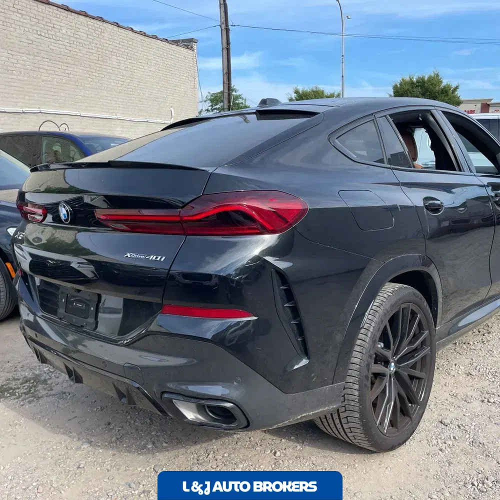 2024 BMW X6 XDrive40i