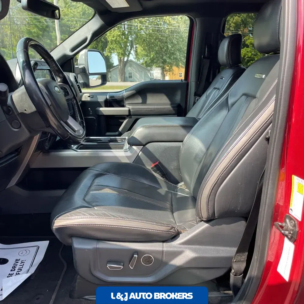 2022 Ford F-350 Super Duty Platinum