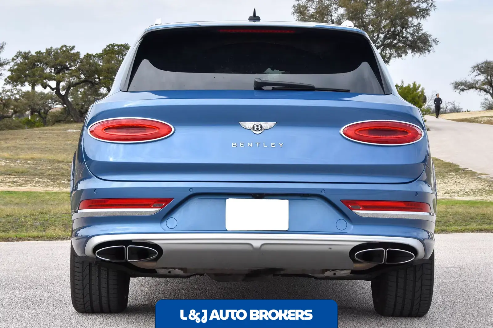 2023 Bentley Bentayga Azure V8