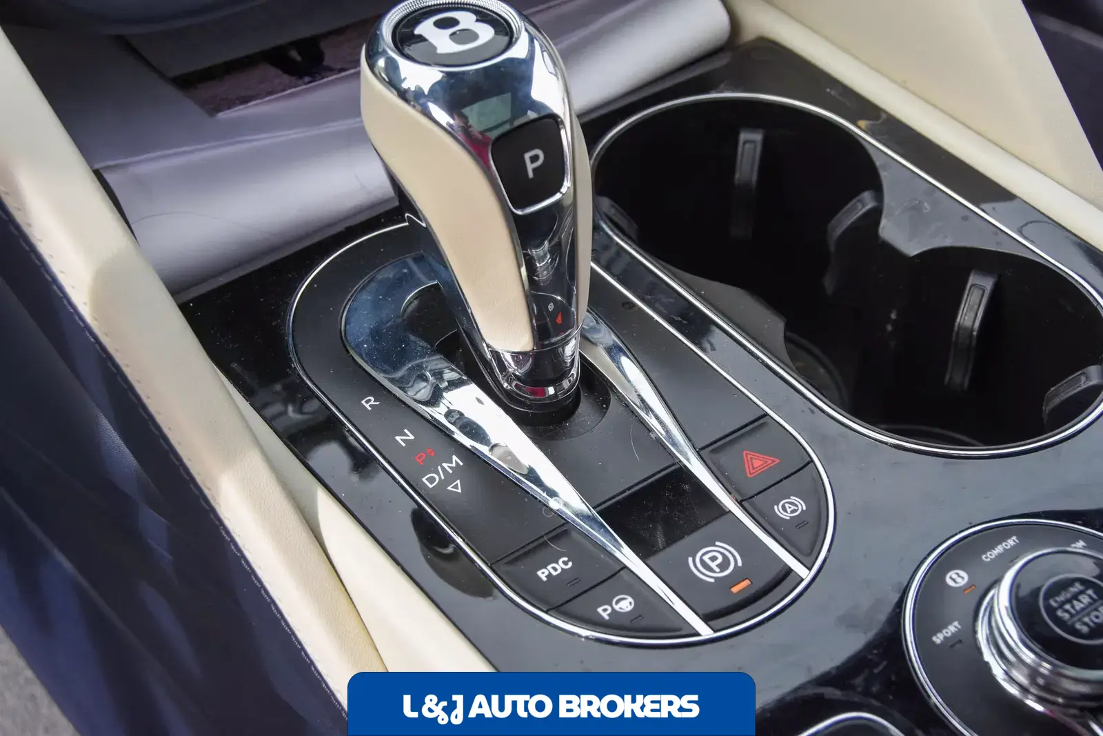 2023 Bentley Bentayga Azure V8