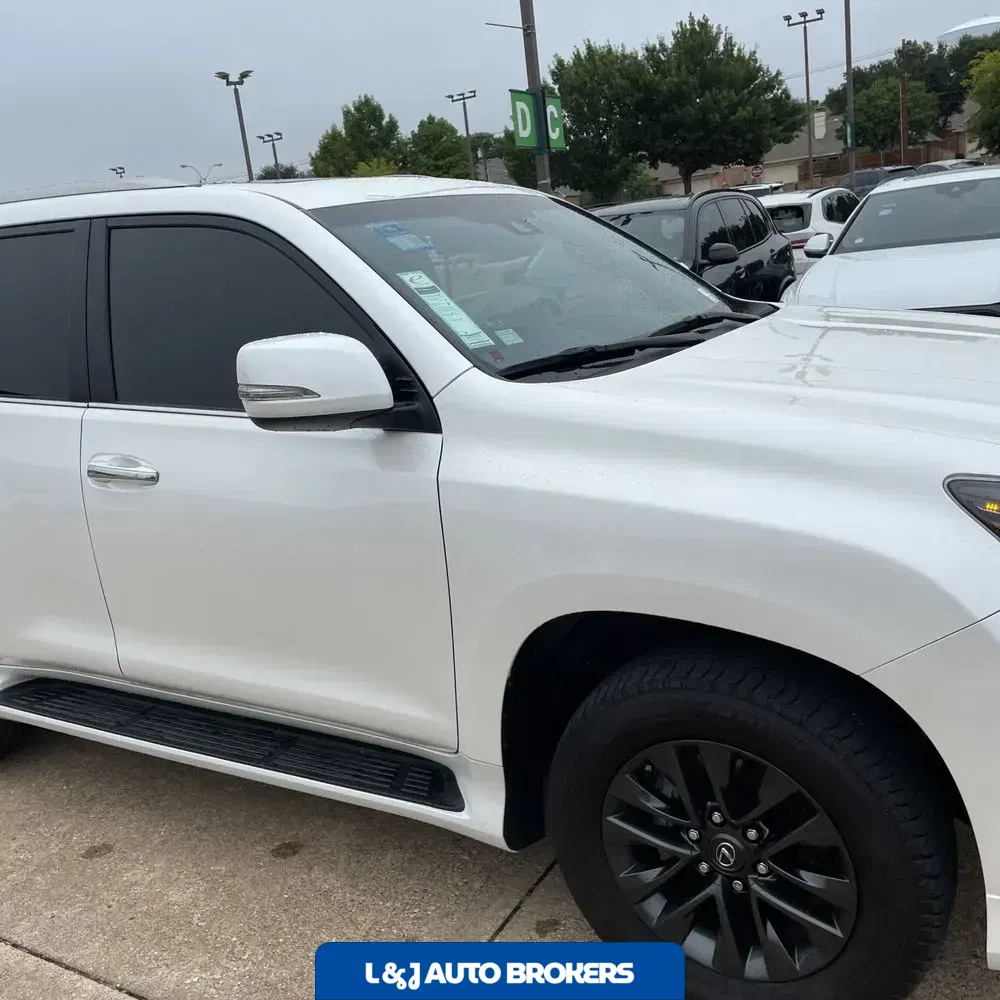 2023 Lexus GX 460 Base