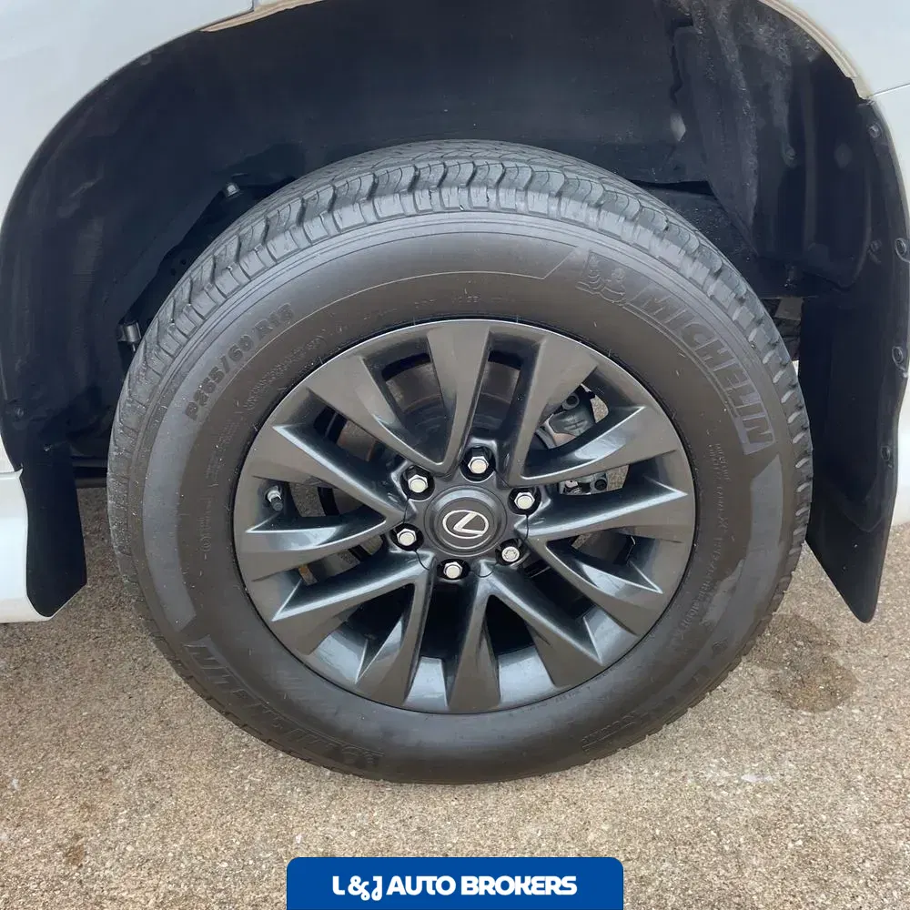 2023 Lexus GX 460 Base