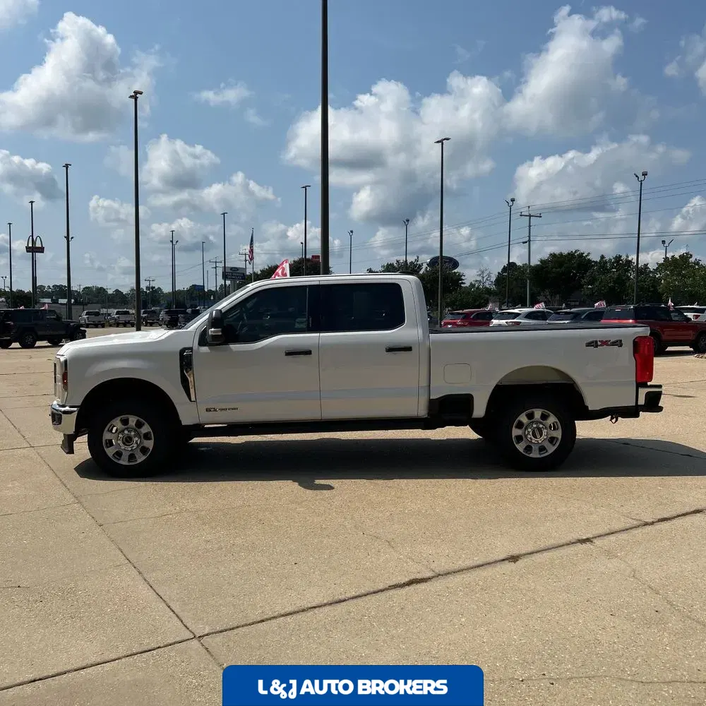 2024 Ford F-250 Super Duty XLT