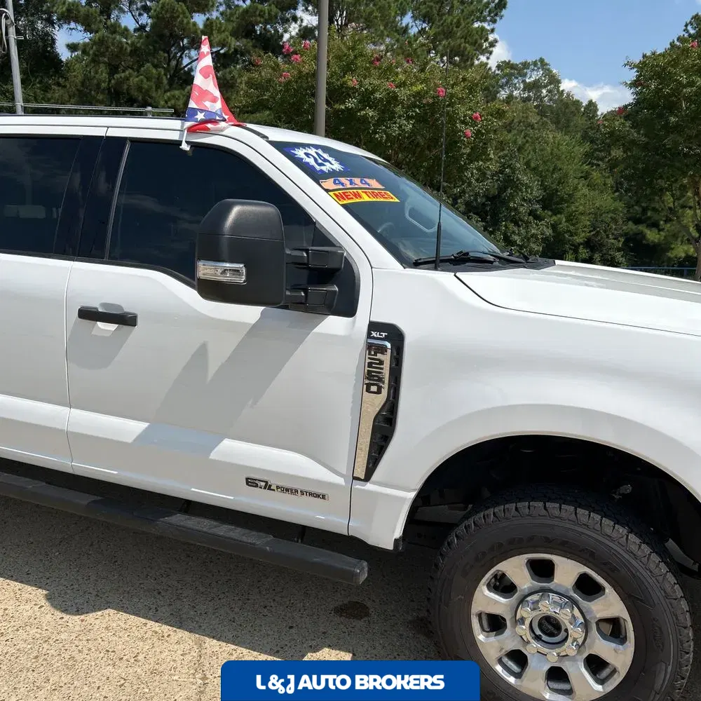 2024 Ford F-250 Super Duty XLT