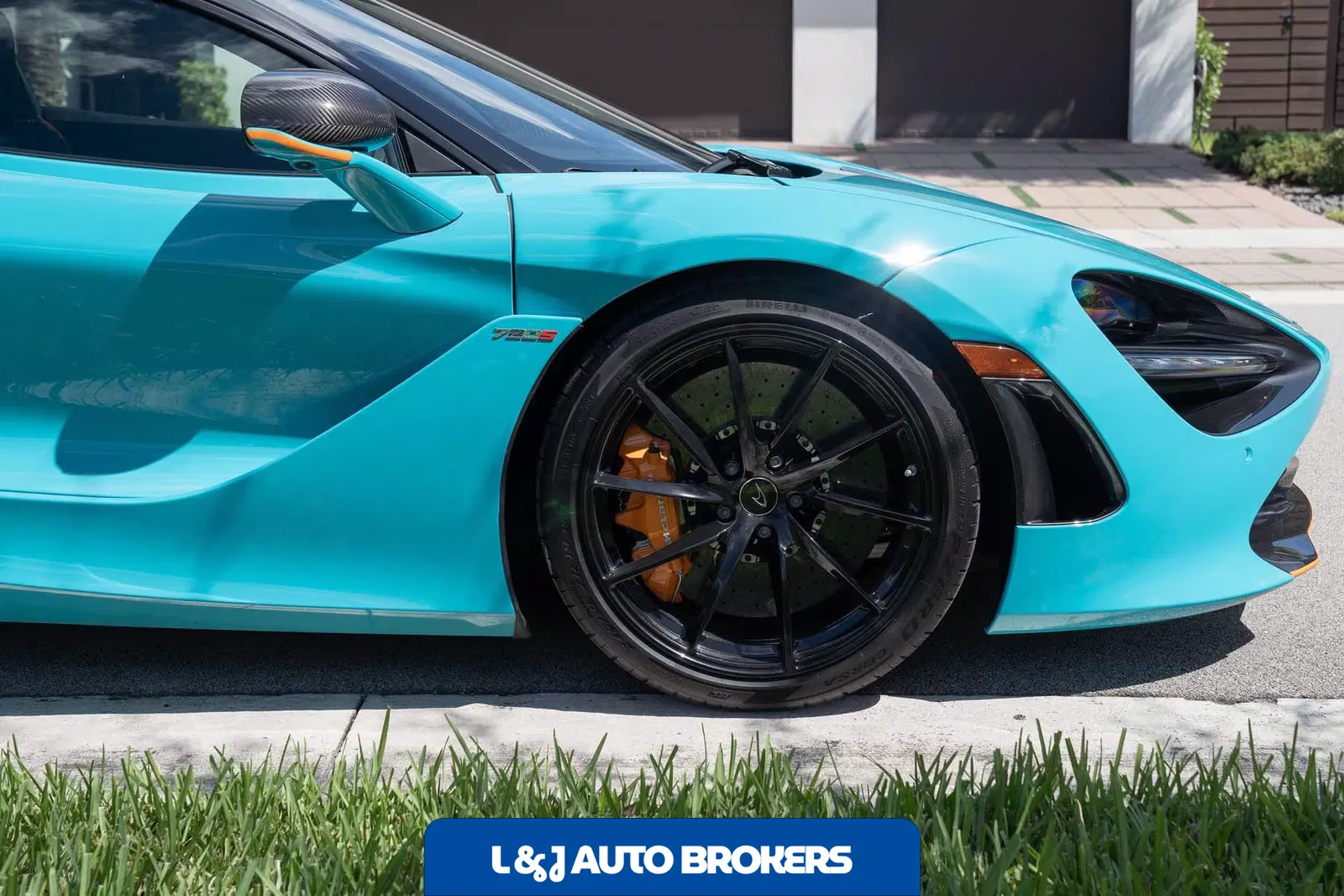 2022 McLaren 720S Spider