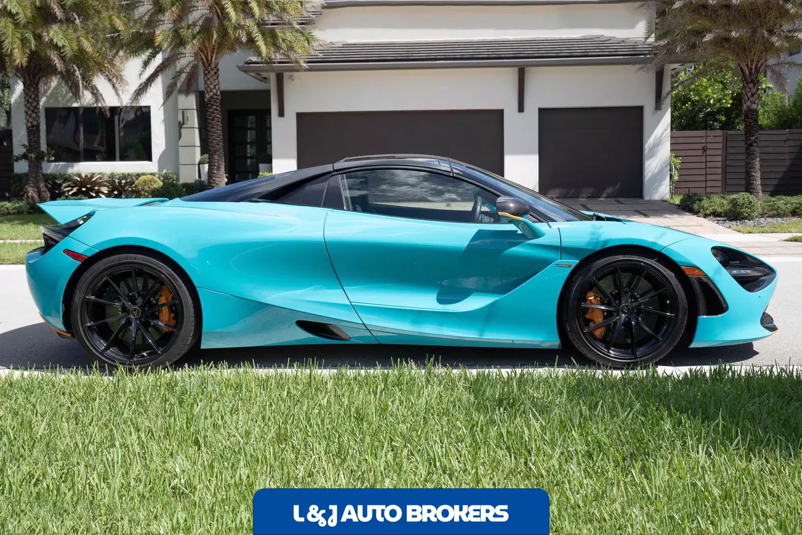 2022 McLaren 720S Spider