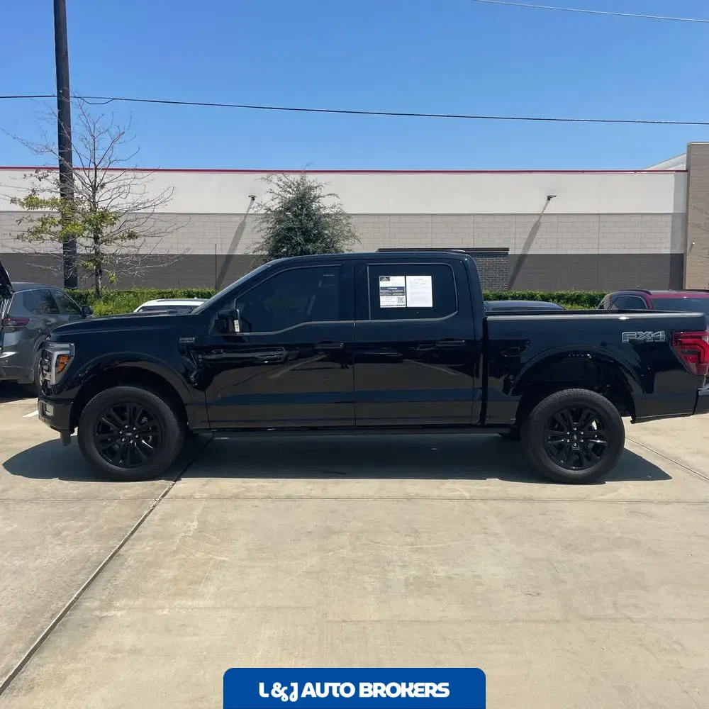 2025 Ford F-150 Platinum