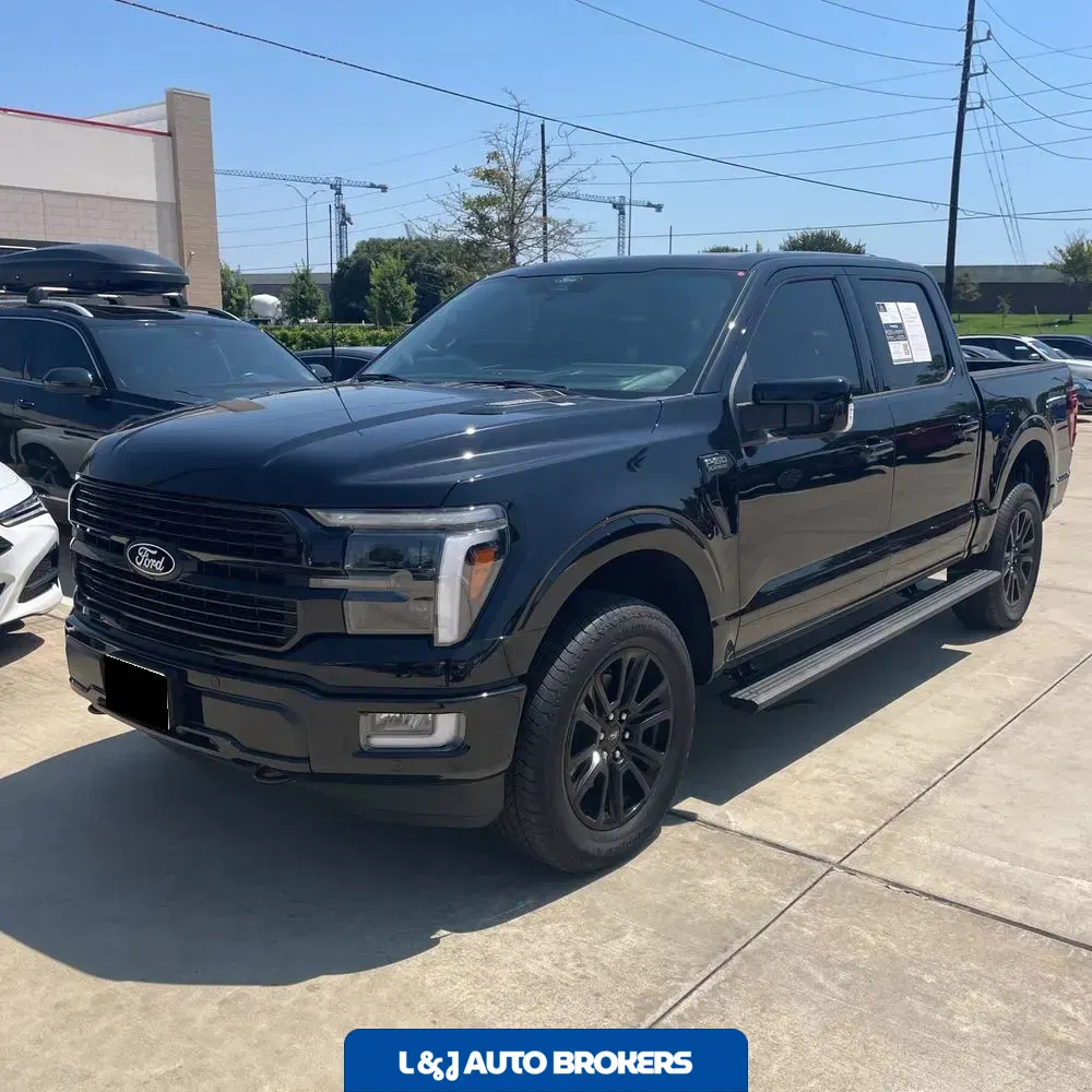 2025 Ford F-150 Platinum