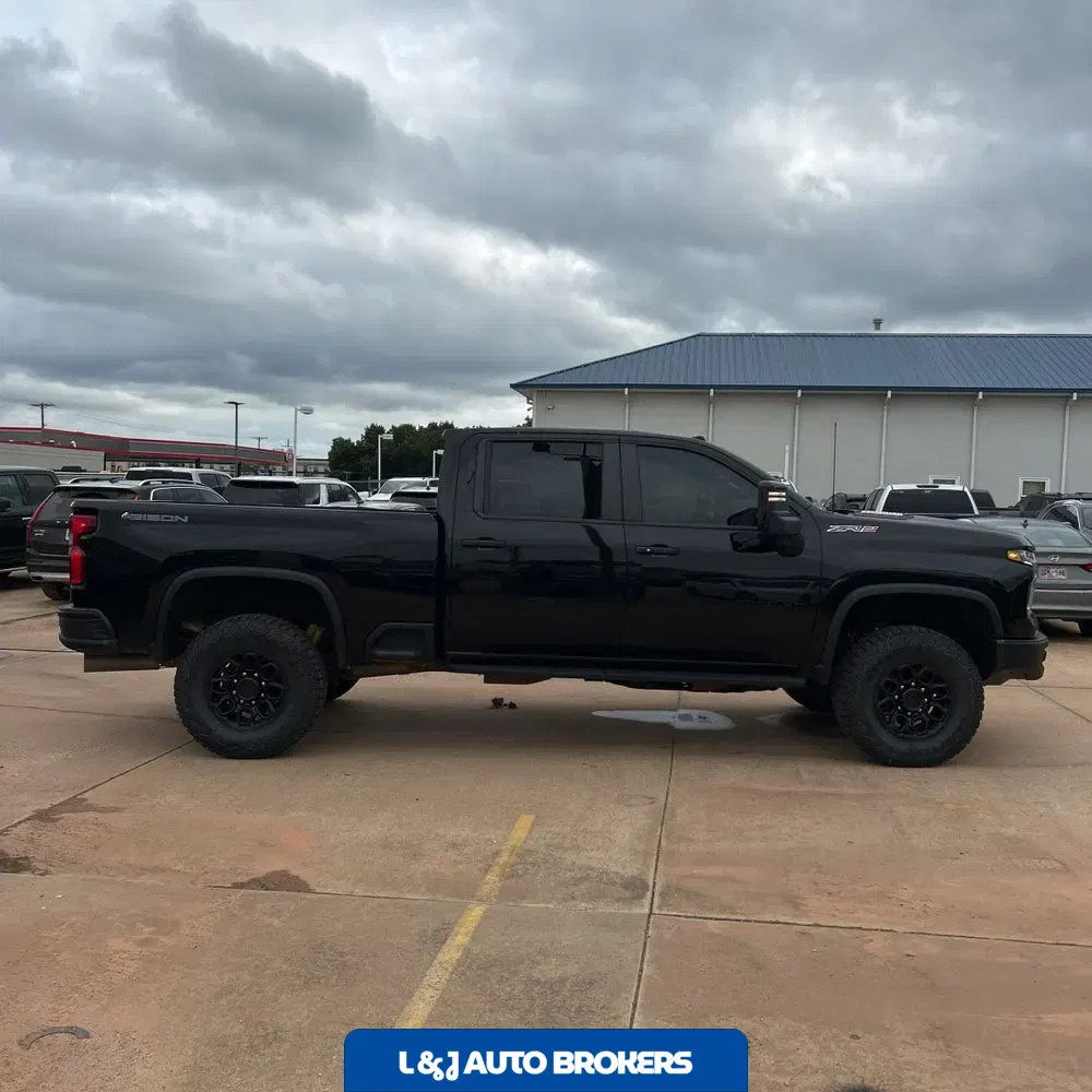 2024 Chevrolet Silverado 2500HD ZR2