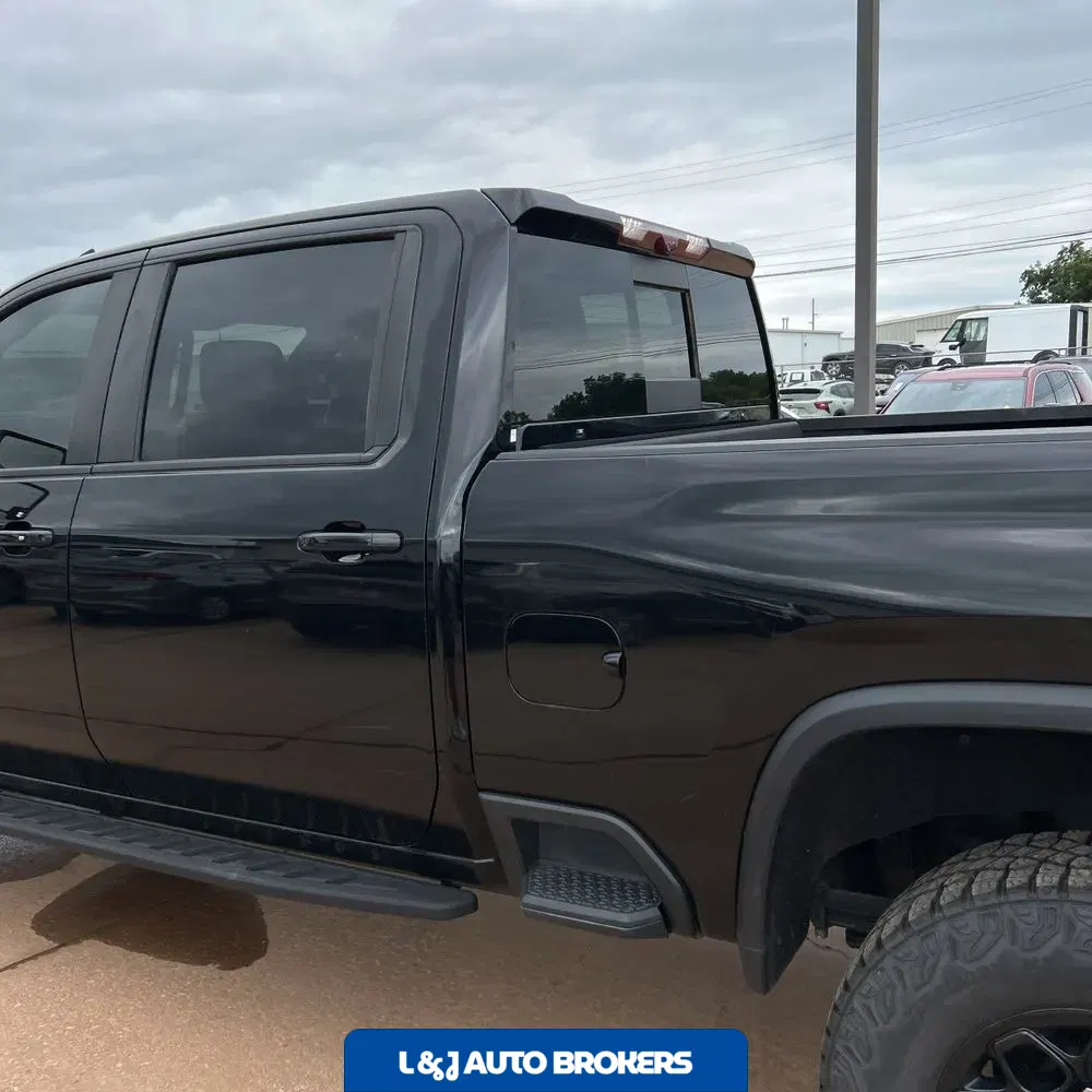 2024 Chevrolet Silverado 2500HD ZR2
