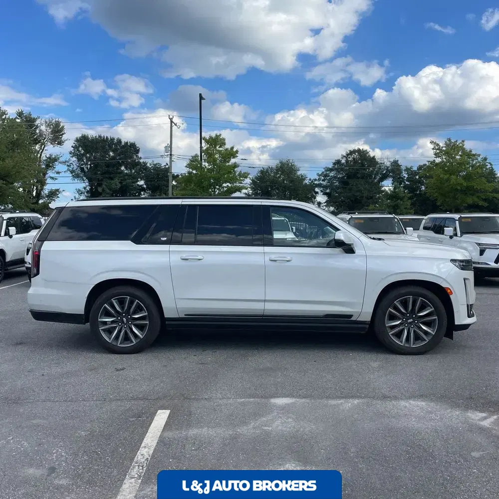 2021 Cadillac Escalade ESV Sport