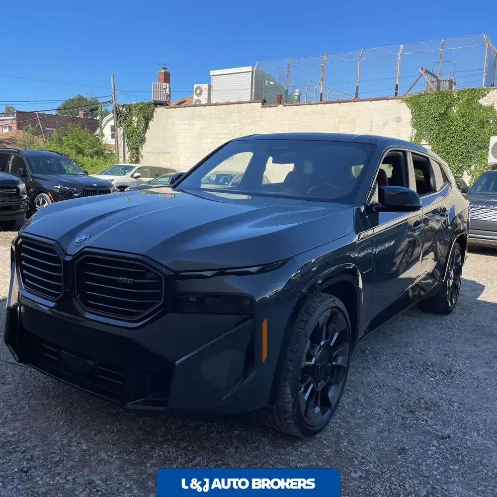 2024 BMW XM PHEV
